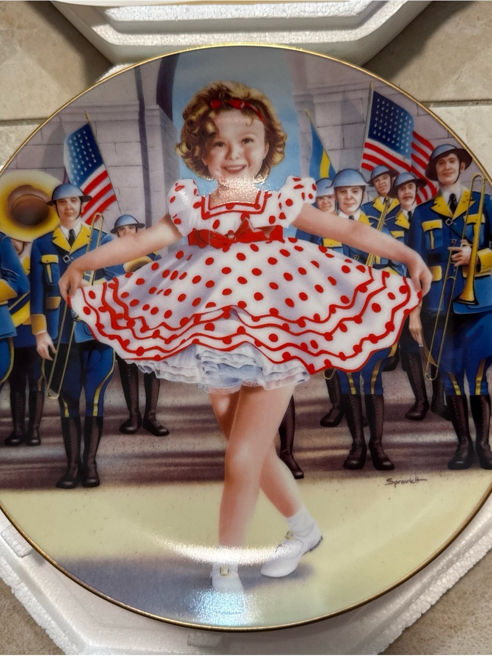 Shirley Temple Danbury Mint” stand up and dance” collectible Plate Art